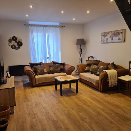 Magnifique Appartement Avec Terrasse Besseges Εξωτερικό φωτογραφία